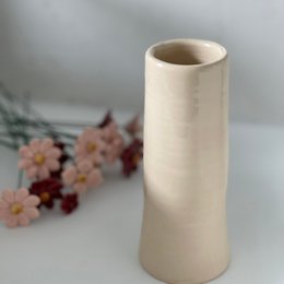 Vaso in ceramica fatto a mano largo