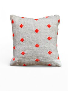 Kisses - Mona Orange - 50 x 50