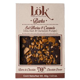 Dark chocolate bark with sea salt and caramel pieces, 70% cocoa content.