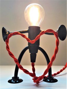 Benjamin Helder; * Tafellamp * Dutch Design * Rood snoer 1,5 meter * Designstekker