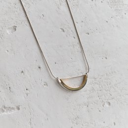 Two-Tone Smile necklace