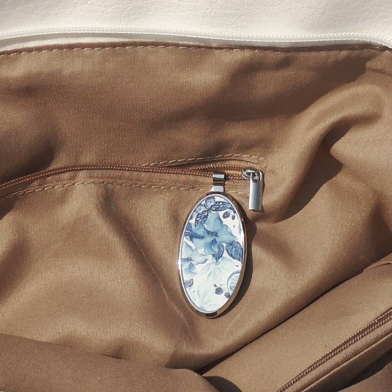 Blue Butterfly: Magnetisk designertelefon & nøgleholder, til pung, bil, hjem