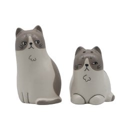 Gray ceramic cat salt pepper shakers, cute feline design, sitting cats with whiskers and facial features