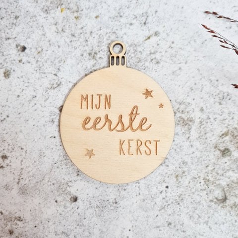 Weihnachtskugel – mein erster Weihnachtssterntext auf der Kugel