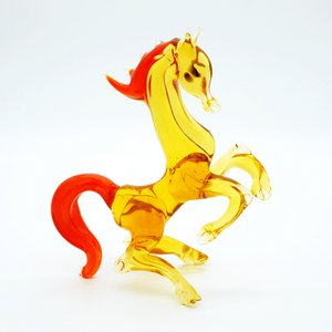 Glastier Pferd