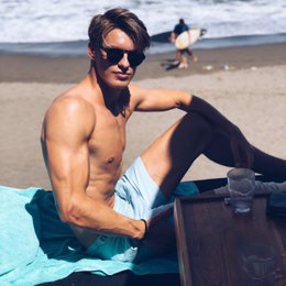 Luksus lyseblå badetøj til mænd | Sanwin Beachwear