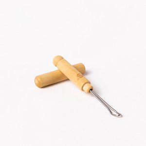 Escurette, the zero plastic earpick for life - Natural