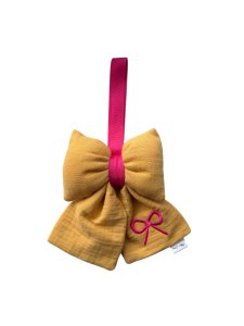 Schnullertuch-Zubehör mit Schleife – Mouseline – Gelb mit rosa Schleife
