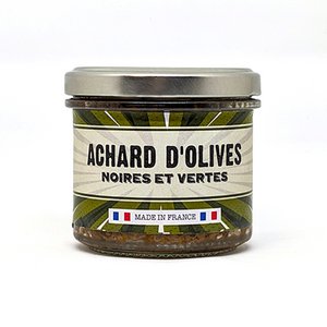 Pickled black and green olives