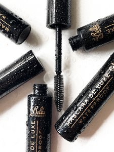 Mascara de luxe
