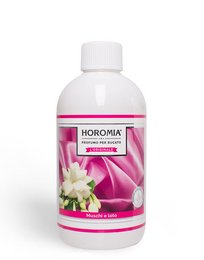Horomia wax perfume Muschi e Loto 500ml, a room spray with a floral, musky scent. The product features a white bottle with a pink and white flower design.