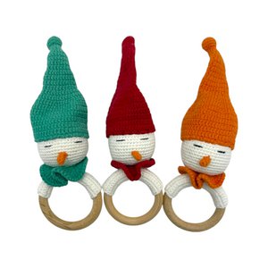 Handgefertigte Babyrassel - Weihnachtswichtel