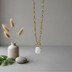 HARPER – Ketting met gouden Keshi-parel