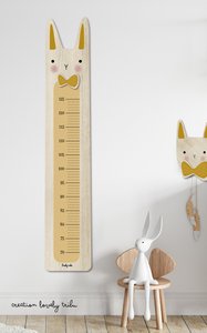 WOODEN HEADING BOARD rabbit curry