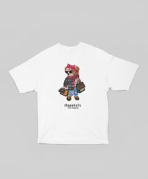  Oversized white t-shirt with a graphic of a shopaholic bear wearing a red bandana and sunglasses. The t-shirt is available in various sizes and colors including white, black, and ecru.