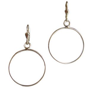 E 900 movable silver earring with a tear