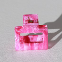  Pink swirl hair clip small, plastic claw clip with marbled pattern design