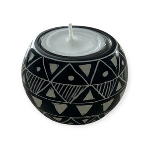 Teelicht aus Kisii-Stein, runde Symbole