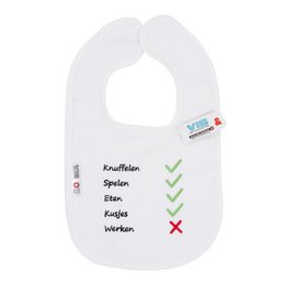 White bib with checklist design for knuffelen, spelen, eten, kusjes, and werken.