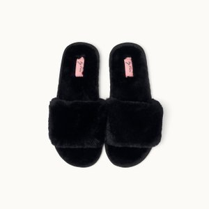 Black slippers