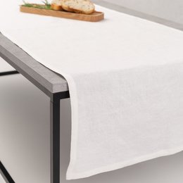 Natural hemp table runner in off-white color, available in 135 x 50 cm, 150 x 40 cm, and 150 x 50 cm sizes.