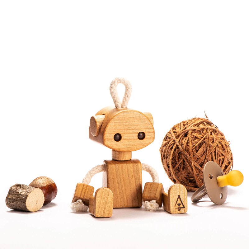 Titi Cute Wooden Robot Sister