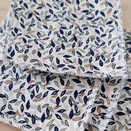 WASHABLE CLEANSING SQUARE