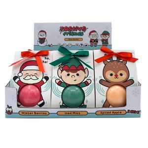 Christmas Festive Friends Bath Bomb in Gift Box