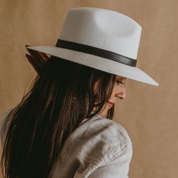 Merida · White panama style hat