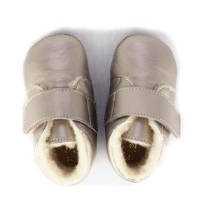 Babystiefel braun mit Schurwolle