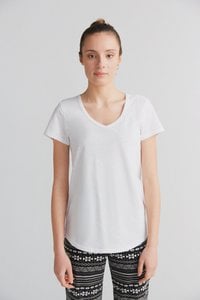 1223-022 | Women's Flammé V-Neck T-Shirt - Natural White