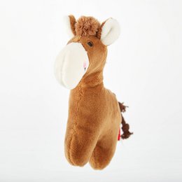 Rattle horse brown, Red Stars