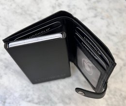 Læderkortholder + nøgleorgan sort — gavesæt til mænd — Lundholm Örebro Safety Wallet