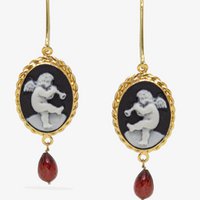 Angels cameo oorbellen spelen met granaat