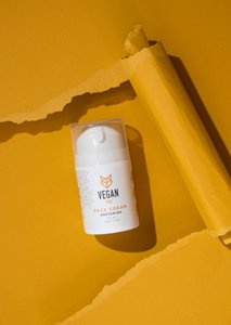 Weichmachende Gesichtscreme für normale Haut