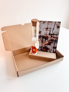 Gift box tube of bath salts