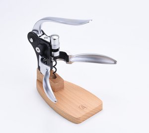 LAGUIOLE KURKENKRAAN MET KURKENSCHROEF OP ZELCOVA HOUTEN VOET