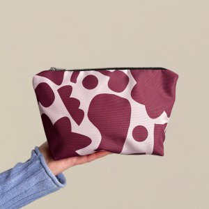 Toiletry bag organic eggplant
