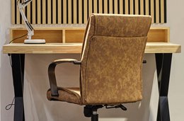 KOLONIALKONTOR LÆNESTOL CAMEL CUIR / SORT. OK1308 (8444)
