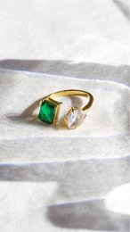 Helena - Pæreformet forlovelsesring vintage