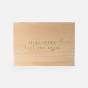Erinnerungsbox mit Klappdeckel - „Meine ersten Erinnerungen“