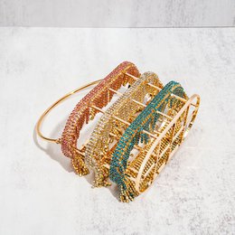 Lysekrone udsmykket guld fransk flag diamanttaske