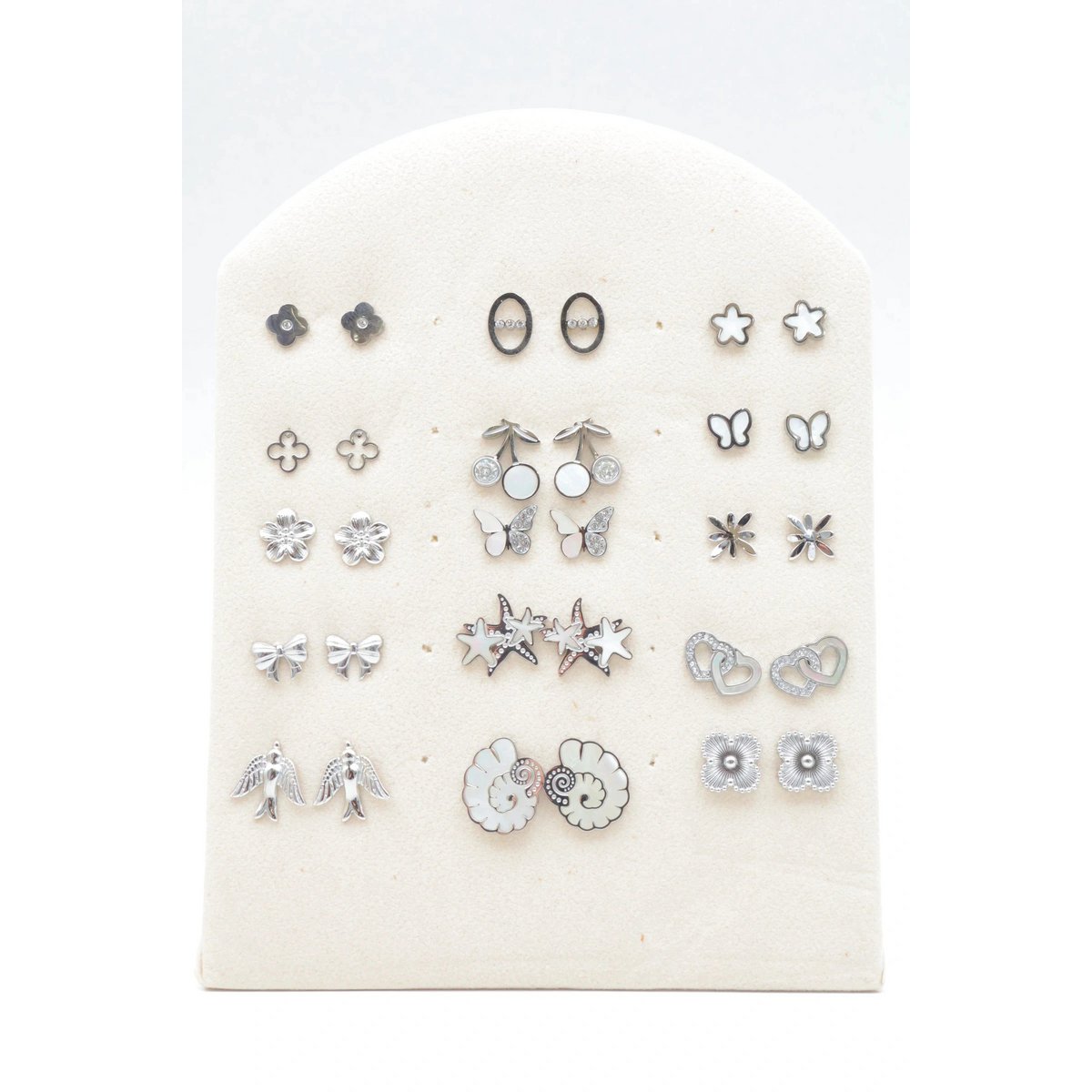 Viel Schmuck mit Display