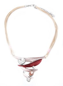 Spitzenhalskette in beige grau