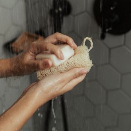 LUFFA SVAMPBEHOLDER 10CM