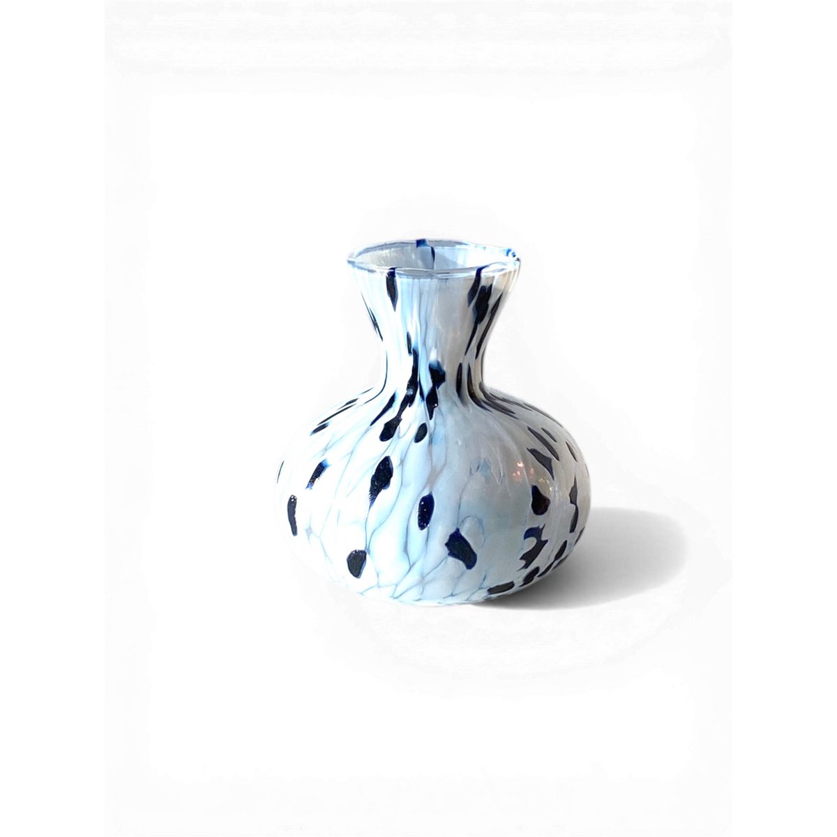1 Vaso in Vetro Avventurina Blu Soffiato e Lavorato a Mano con Murrine di Murano, linea “I Colori di Murano” Made in Italy h. 9,5 cm.
