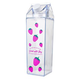  Transparent plastic water bottle with strawberry print design, 750 ml capacity, measures 7x7x23 cm.