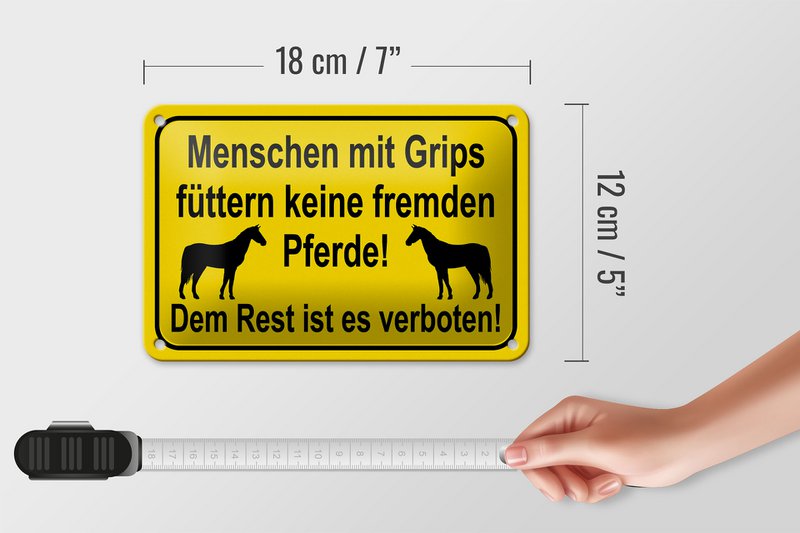 Tin sign note 18x12cm do not feed strange horses decoration