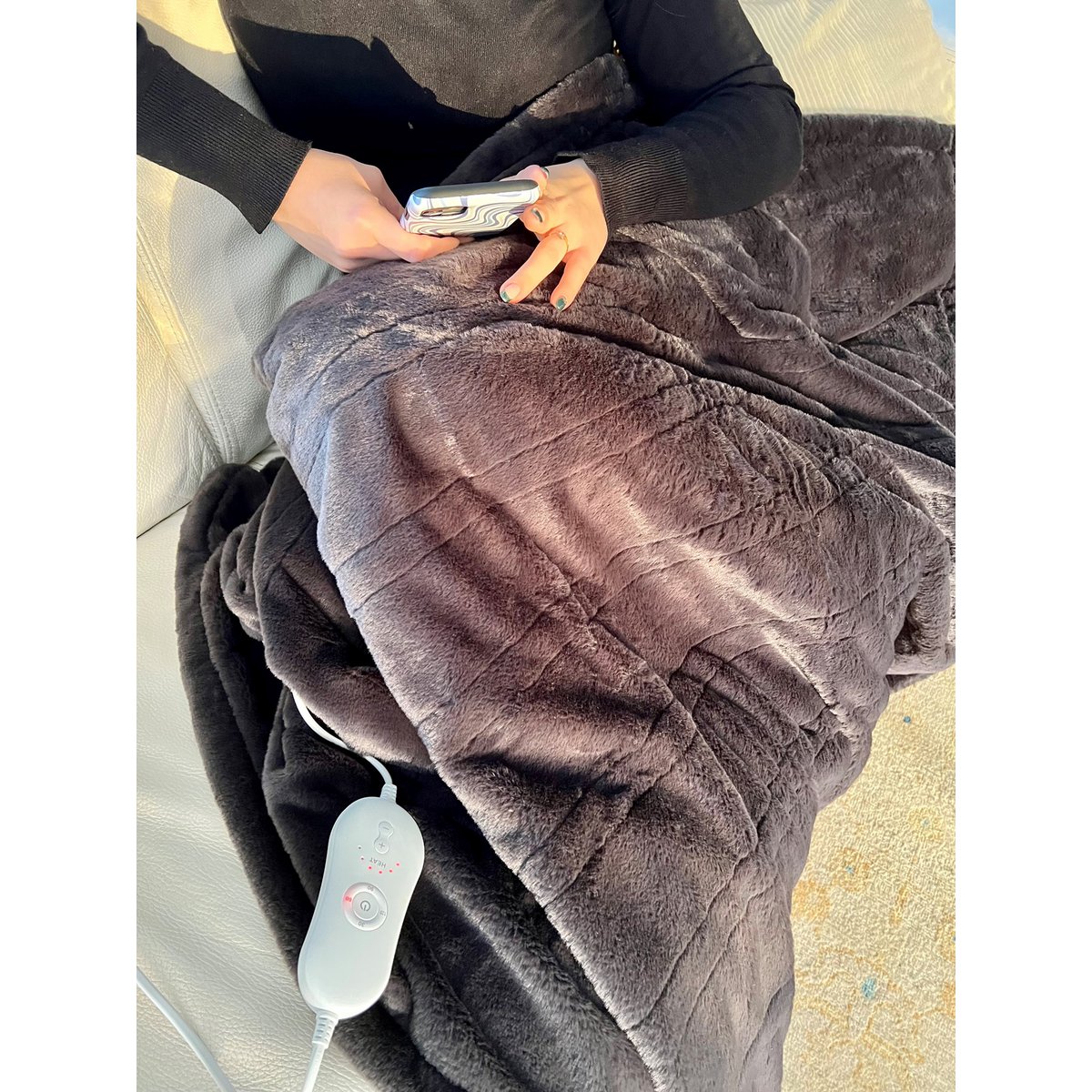United Entertainment Super Soft Electric Blanket 160x130 cm With 6 Heat  settings and Overheating protection - Grey Online Wholesale | Orderchamp