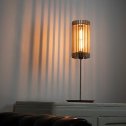 Tubo Bedside lamp - Natural wood